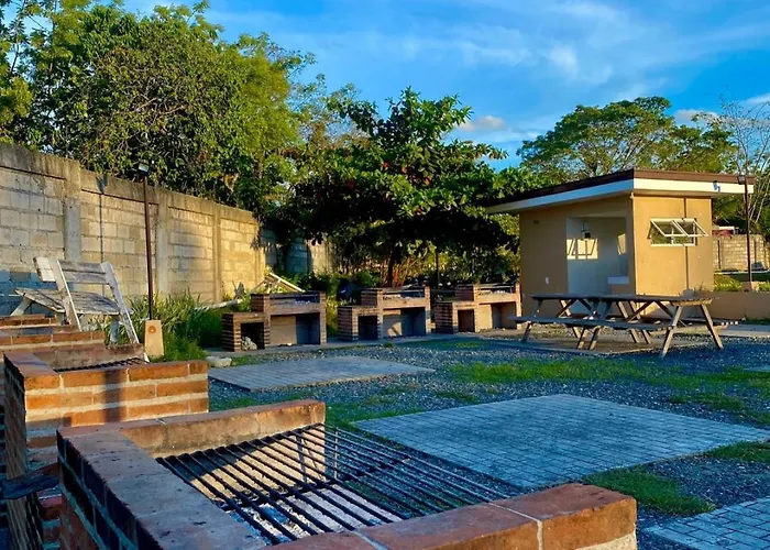 With Free Pool Access And Wifi, Near Mactan Airport And Beaches
